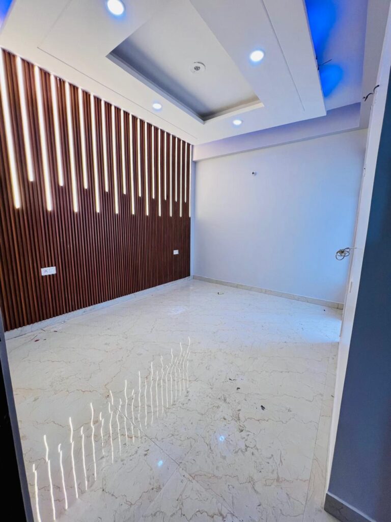 WhatsApp Image 2025-10-09 at 1.55.07 PM (9)